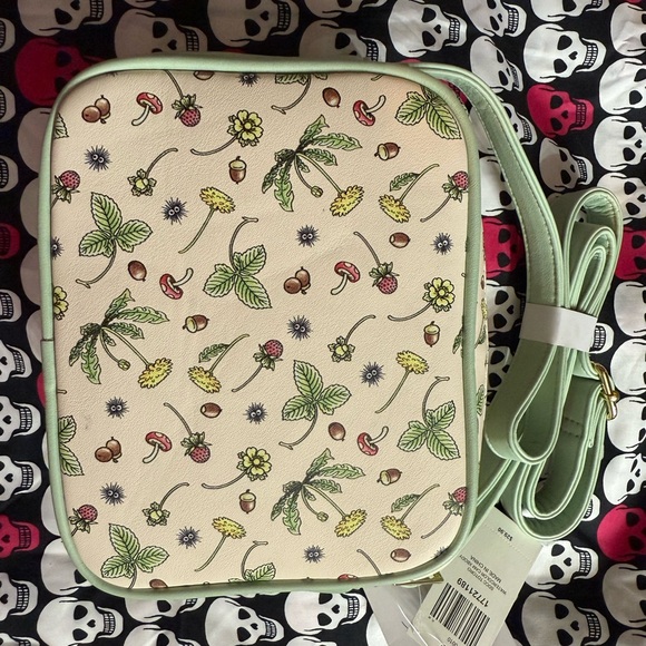 Totoro Green and Cream Crossbody Bag and Wallet Set comic con special 2023 - Picture 3 of 9